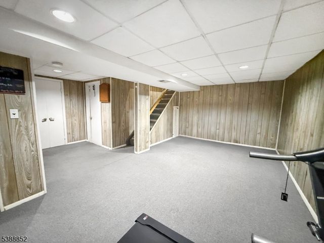 214 Durban Ave, Hopatcong Boro, NJ 07843