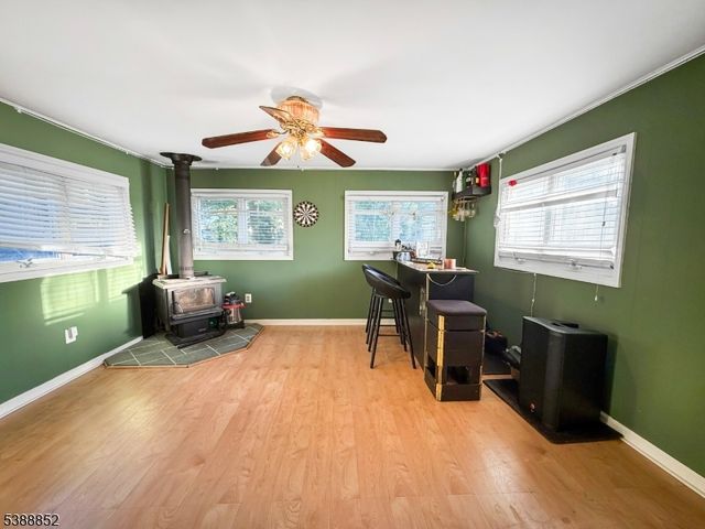 214 Durban Ave, Hopatcong Boro, NJ 07843