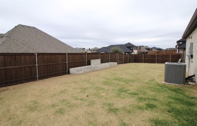 218 Mockingbird Drive, Waxahachie, TX 75165