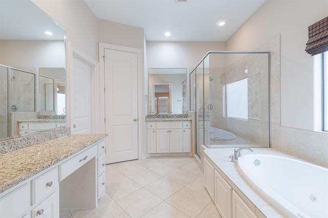 11207 Tramonto Drive, Houston, TX 77042