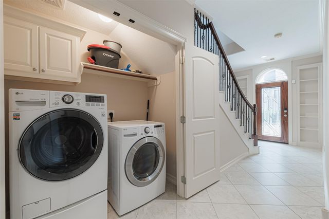 11207 Tramonto Drive, Houston, TX 77042