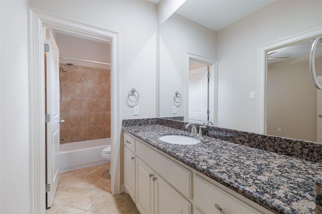 11207 Tramonto Drive, Houston, TX 77042