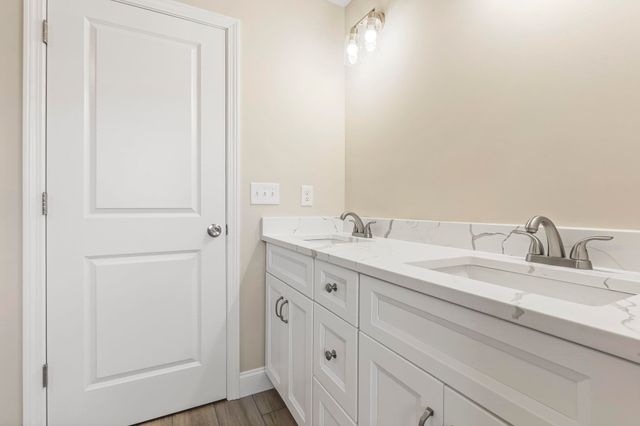 293 Queen Street, Boscawen, NH 03303