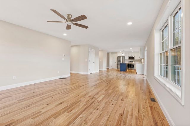 293 Queen Street, Boscawen, NH 03303