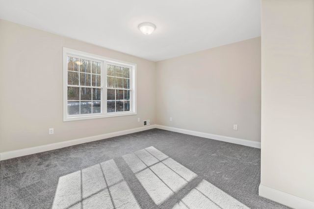 293 Queen Street, Boscawen, NH 03303