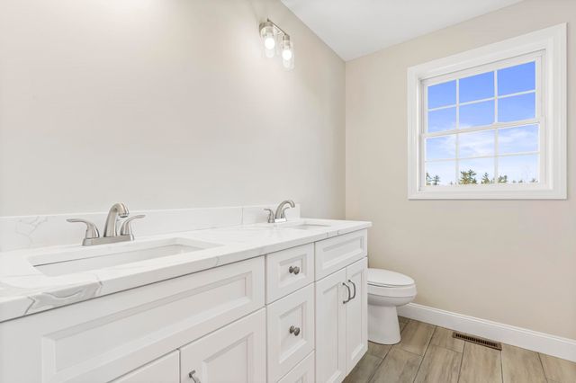 293 Queen Street, Boscawen, NH 03303