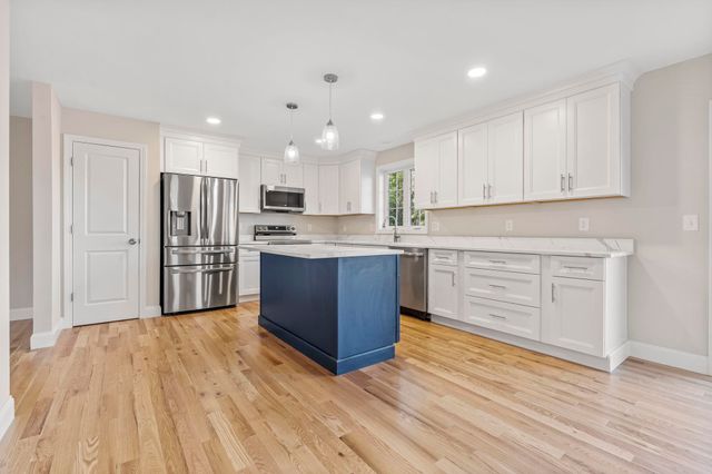 293 Queen Street, Boscawen, NH 03303