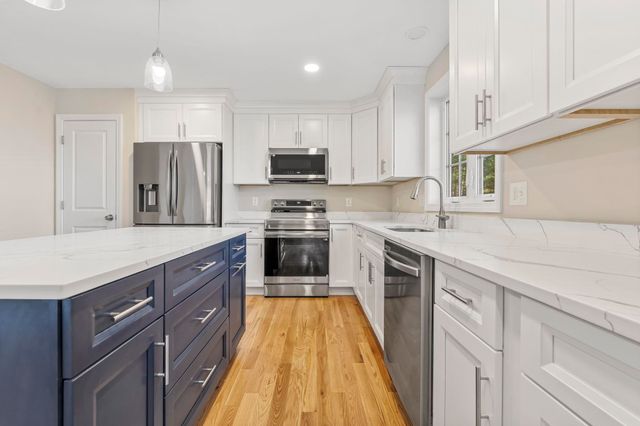 293 Queen Street, Boscawen, NH 03303