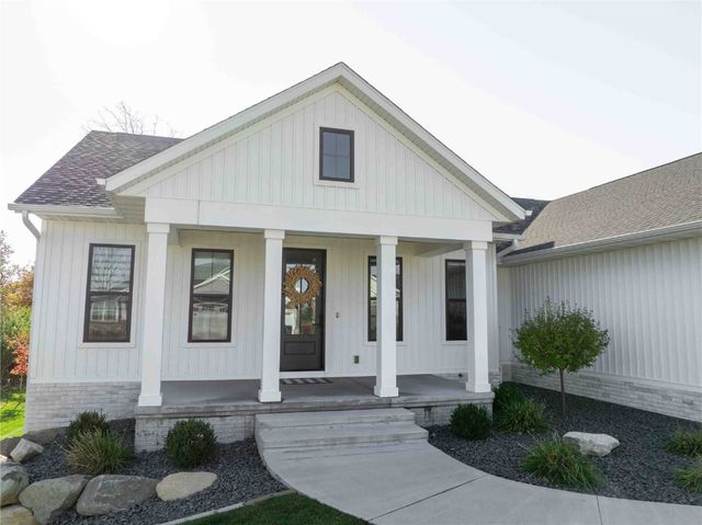 625 Williams Drive, Marion, IA 52302