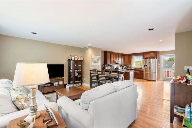 83 Orient 83, Arlington, MA 02474