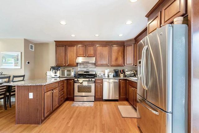83 Orient 83, Arlington, MA 02474