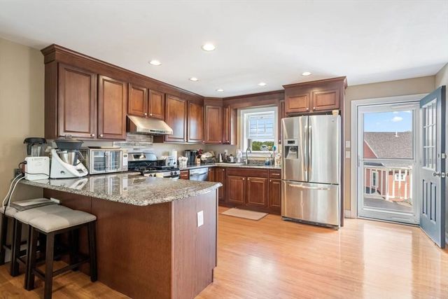 83 Orient 83, Arlington, MA 02474