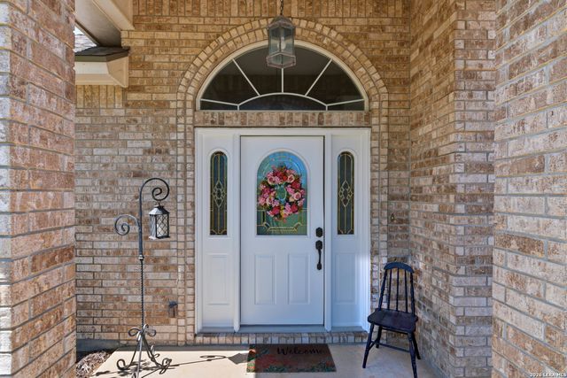 105 Old Campbell Rd, Seguin, TX 78155