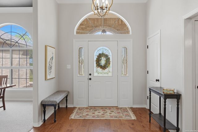 105 Old Campbell Rd, Seguin, TX 78155