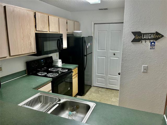 3705 SW 27TH STREET 1112, Gainesville, FL 32608