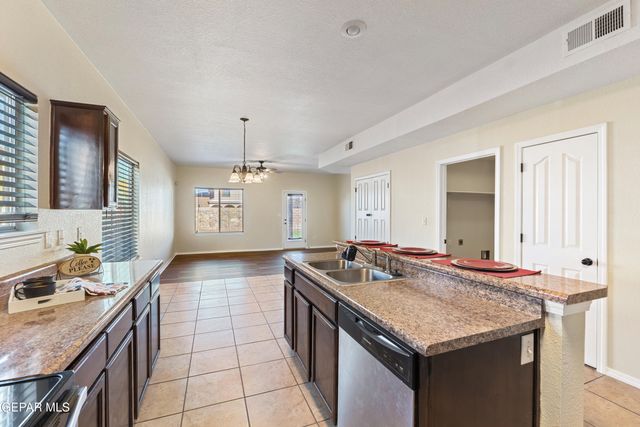 3005 Pino Triste Dr. Drive, El Paso, TX 79938