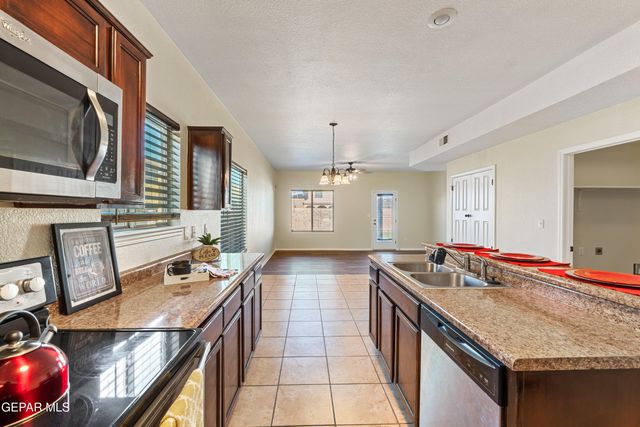 3005 Pino Triste Dr. Drive, El Paso, TX 79938