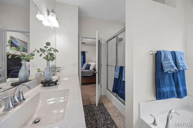 5602 Coneflower Court, Wood River, IL 62095