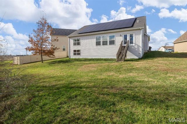 5602 Coneflower Court, Wood River, IL 62095