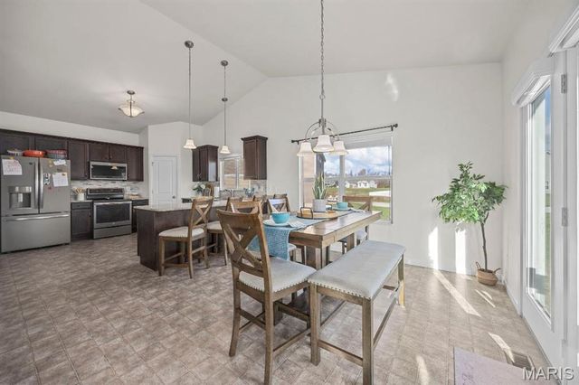 5602 Coneflower Court, Wood River, IL 62095