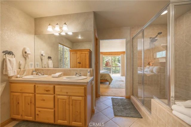 166 N Teakwood Drive, Big Bear Lake, CA 92315