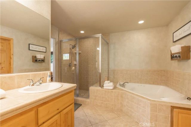 166 N Teakwood Drive, Big Bear Lake, CA 92315