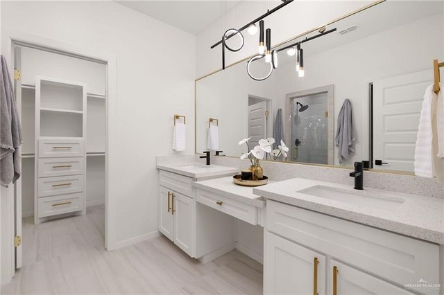 1602 Foxtail Street, Donna, TX 78537