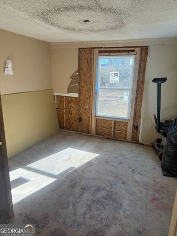 466 West Avenue, Jackson, GA 30233