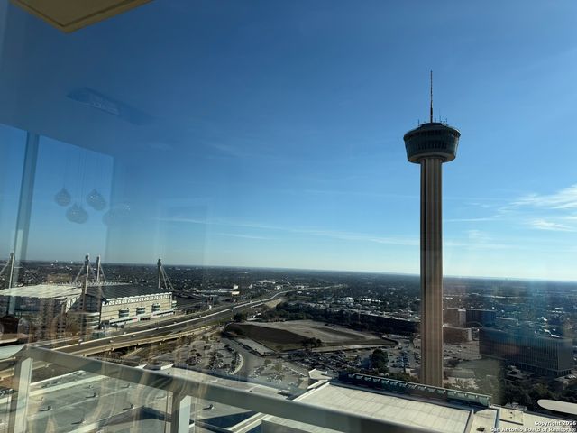 610 E Market St Unit 2619, San Antonio, TX 78205