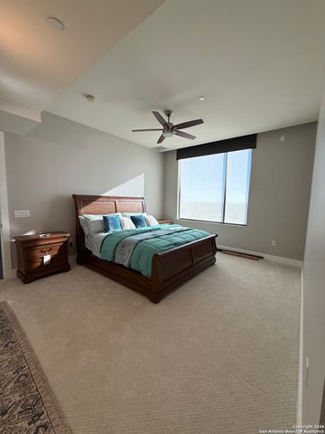610 E Market St Unit 2619, San Antonio, TX 78205