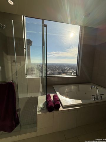 610 E Market St Unit 2619, San Antonio, TX 78205