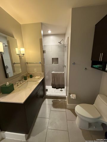 610 E Market St Unit 2619, San Antonio, TX 78205