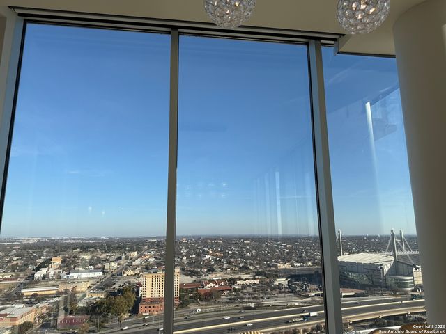 610 E Market St Unit 2619, San Antonio, TX 78205