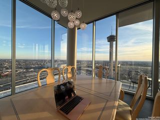 610 E Market St Unit 2619, San Antonio, TX 78205