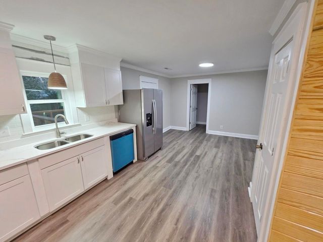 20 Newark Avenue, Goose Creek, SC 29445