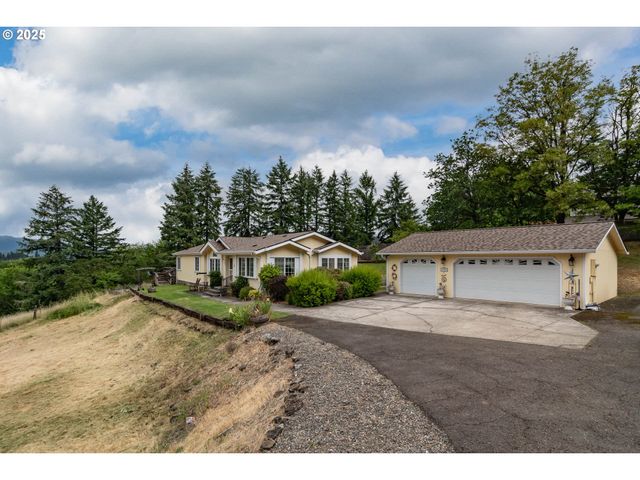 788 SCHOON MOUNTAIN Rd, Sutherlin, OR 97479