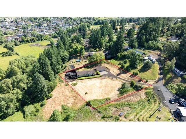788 SCHOON MOUNTAIN Rd, Sutherlin, OR 97479