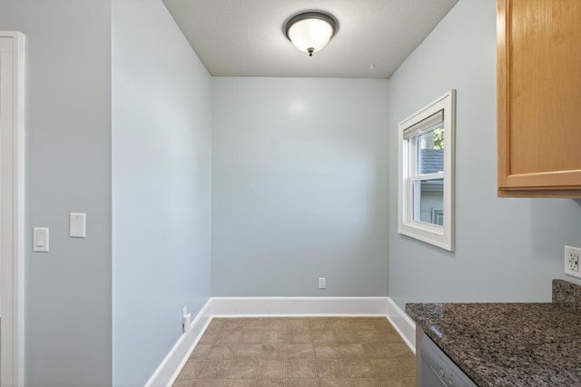 3319 Russell Avenue N, Minneapolis, MN 55412