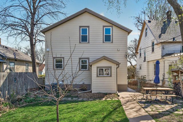 3319 Russell Avenue N, Minneapolis, MN 55412