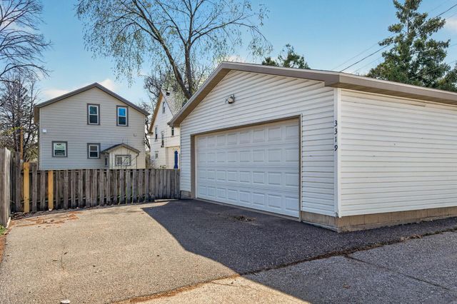 3319 Russell Avenue N, Minneapolis, MN 55412