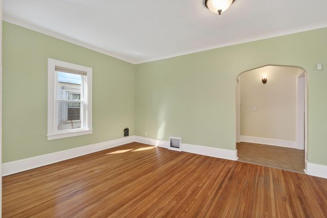 3319 Russell Avenue N, Minneapolis, MN 55412