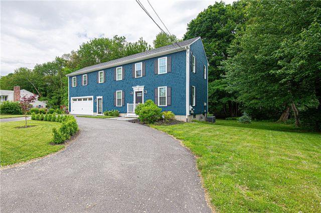 34 Washington Road, Barrington, RI 02806