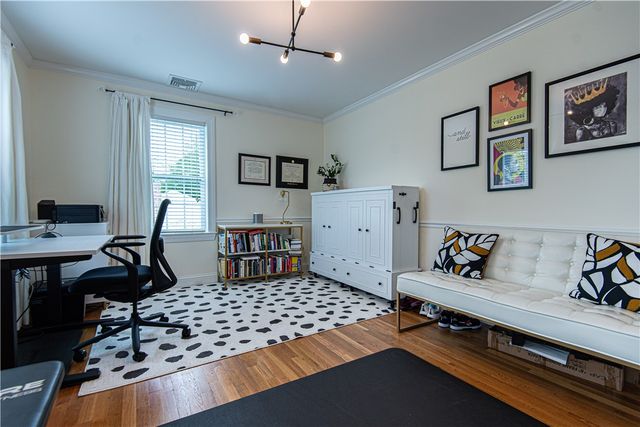 34 Washington Road, Barrington, RI 02806