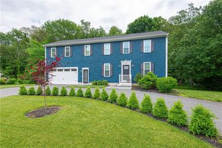34 Washington Road, Barrington, RI 02806