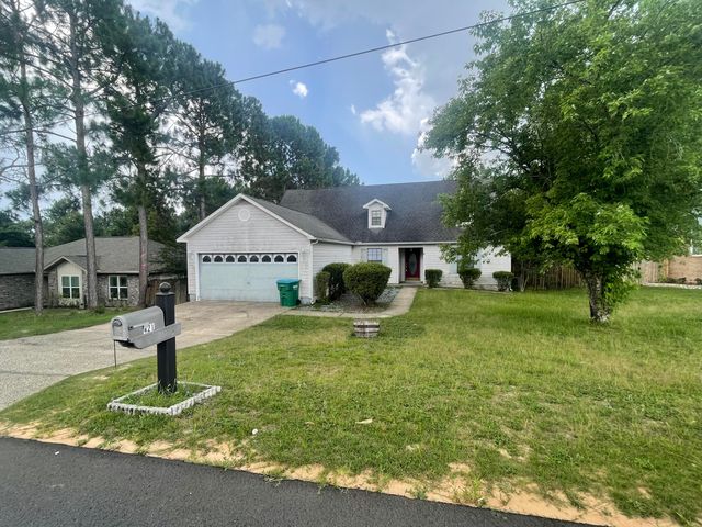 421 Juniper Drive, Crestview, FL 32536