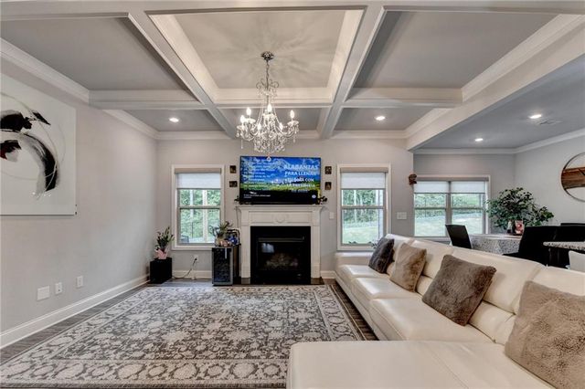 1986 Holman Forest Drive, Hoschton, GA 30548