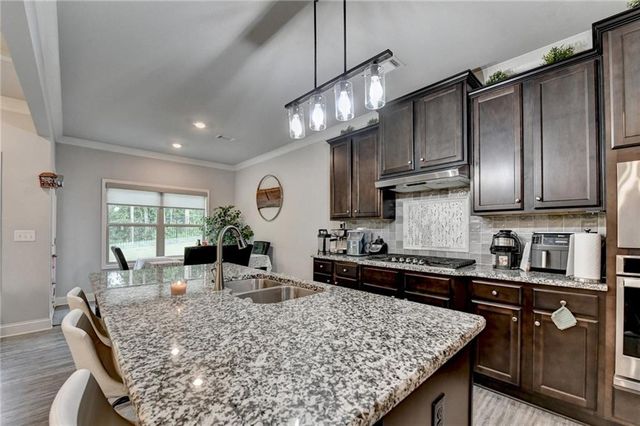 1986 Holman Forest Drive, Hoschton, GA 30548
