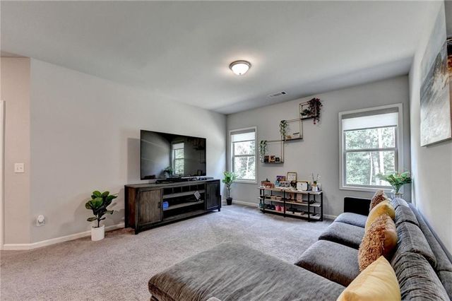 1986 Holman Forest Drive, Hoschton, GA 30548