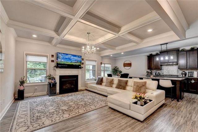 1986 Holman Forest Drive, Hoschton, GA 30548
