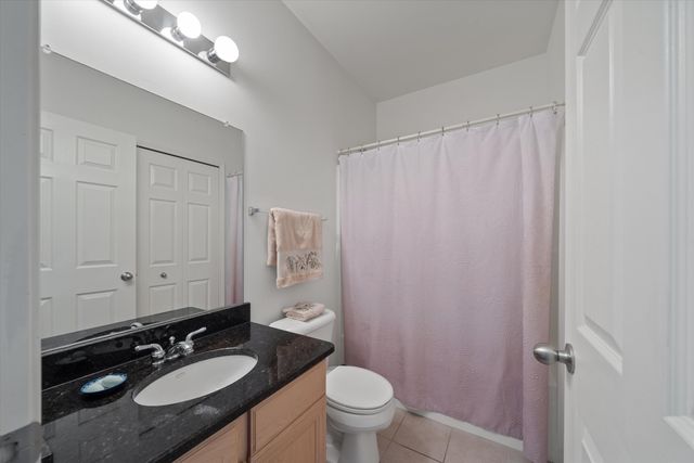 228 W Oakbrook Drive, Ann Arbor, MI 48103